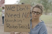 随县特斯拉在得州奥斯汀遭遇抗议活动：反对马斯克Robotaxi计划